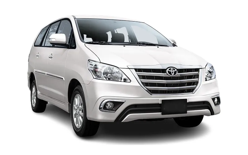 Toyota Innova cab - Pune Mumbai Taxi Service
